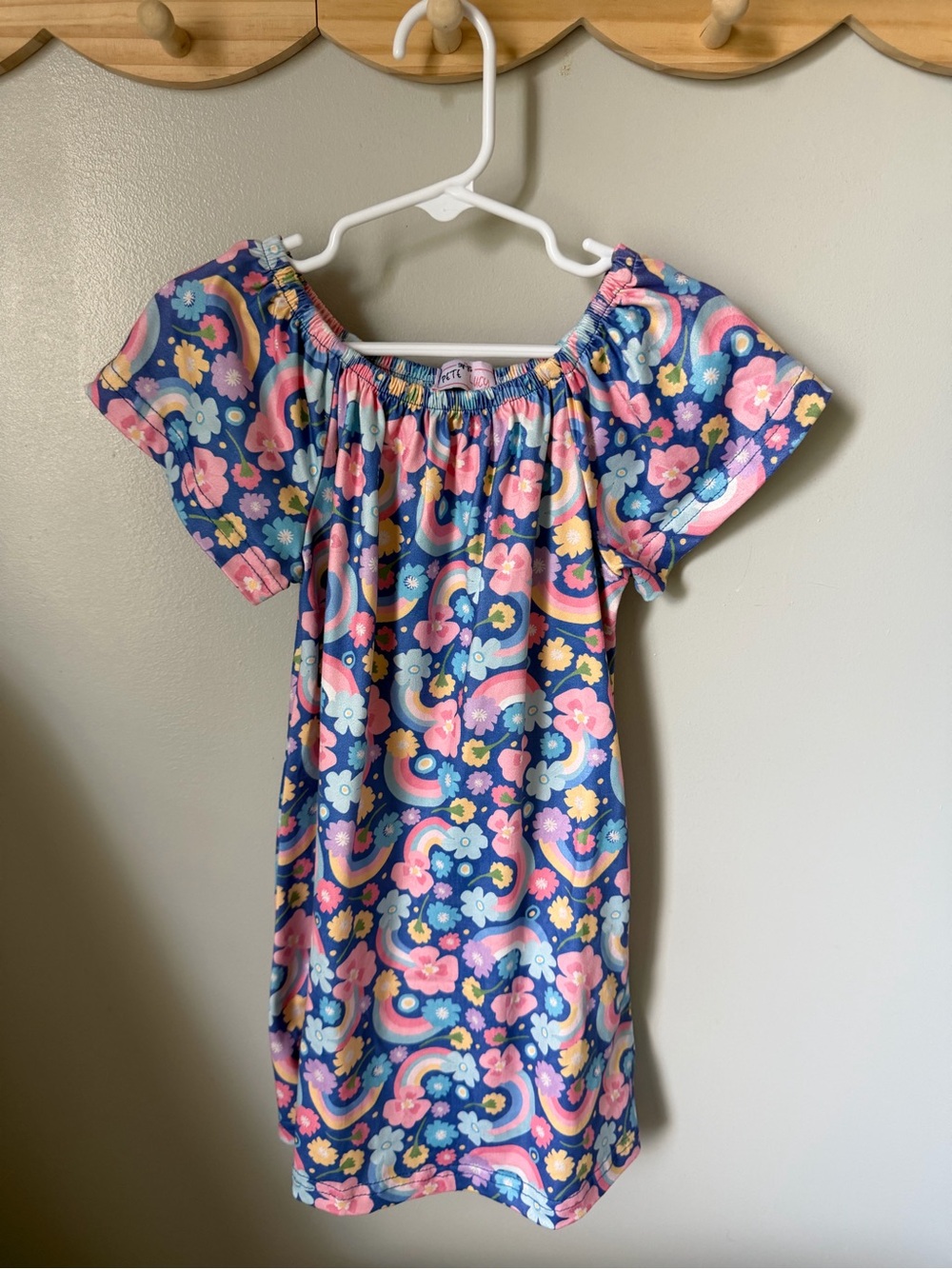 Pete & Lucy Girls 3T Blue Pink Floral Rainbow Dress Short Sleeve Knee Length